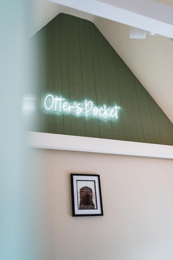 Otter's Pocket * Blandford Forum